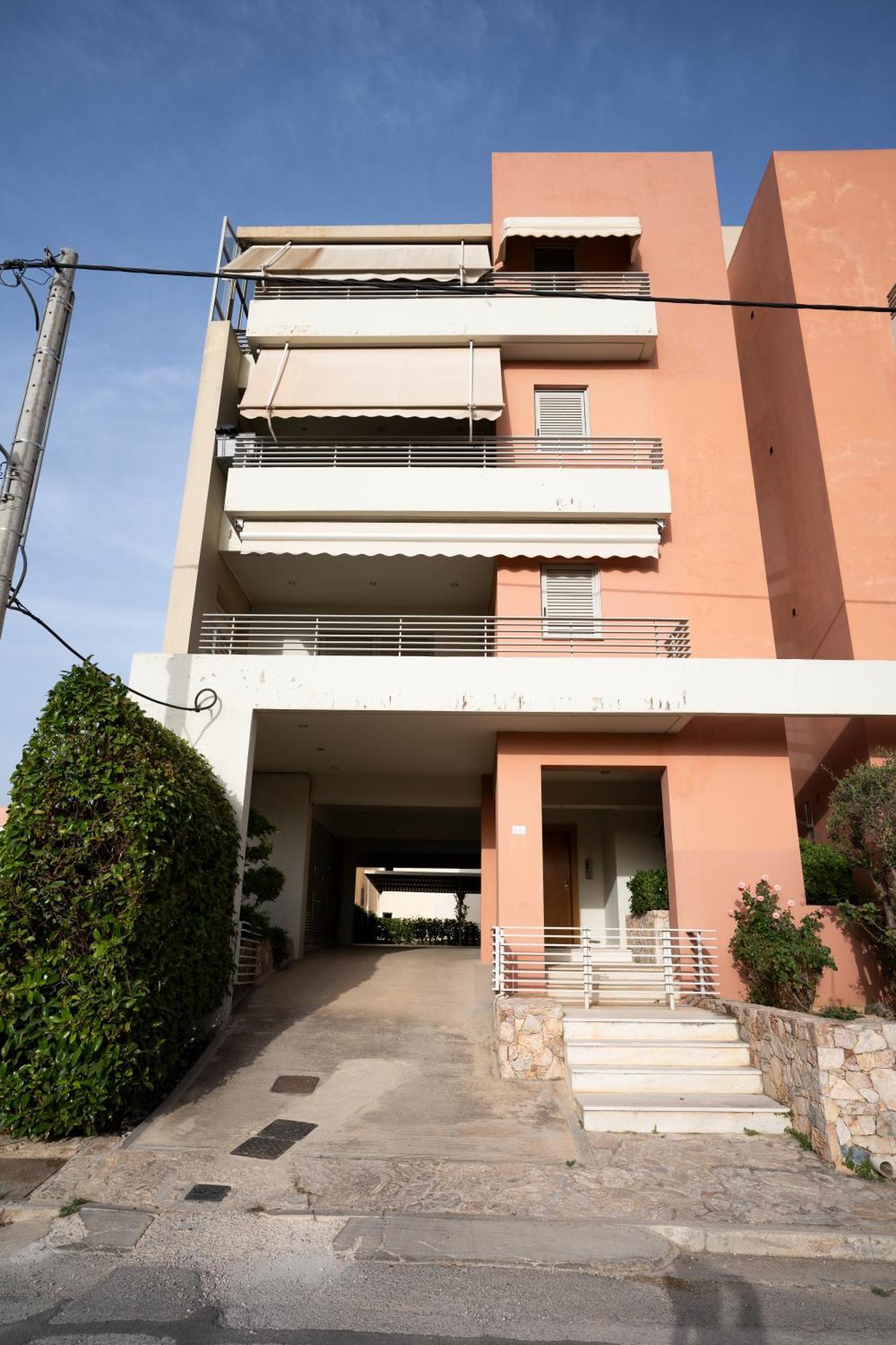 Maria'S Airport Apartment Koropion Ngoại thất bức ảnh